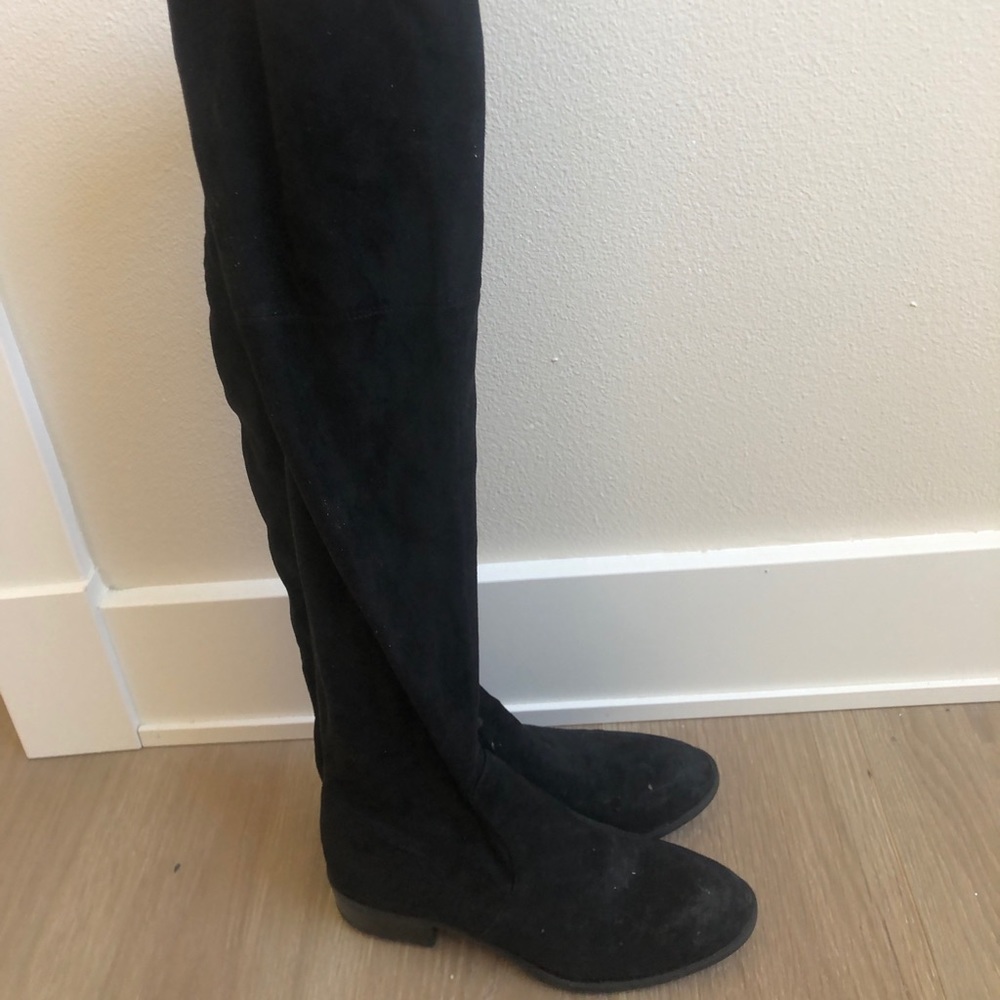 Boots - Picture 2 of 3